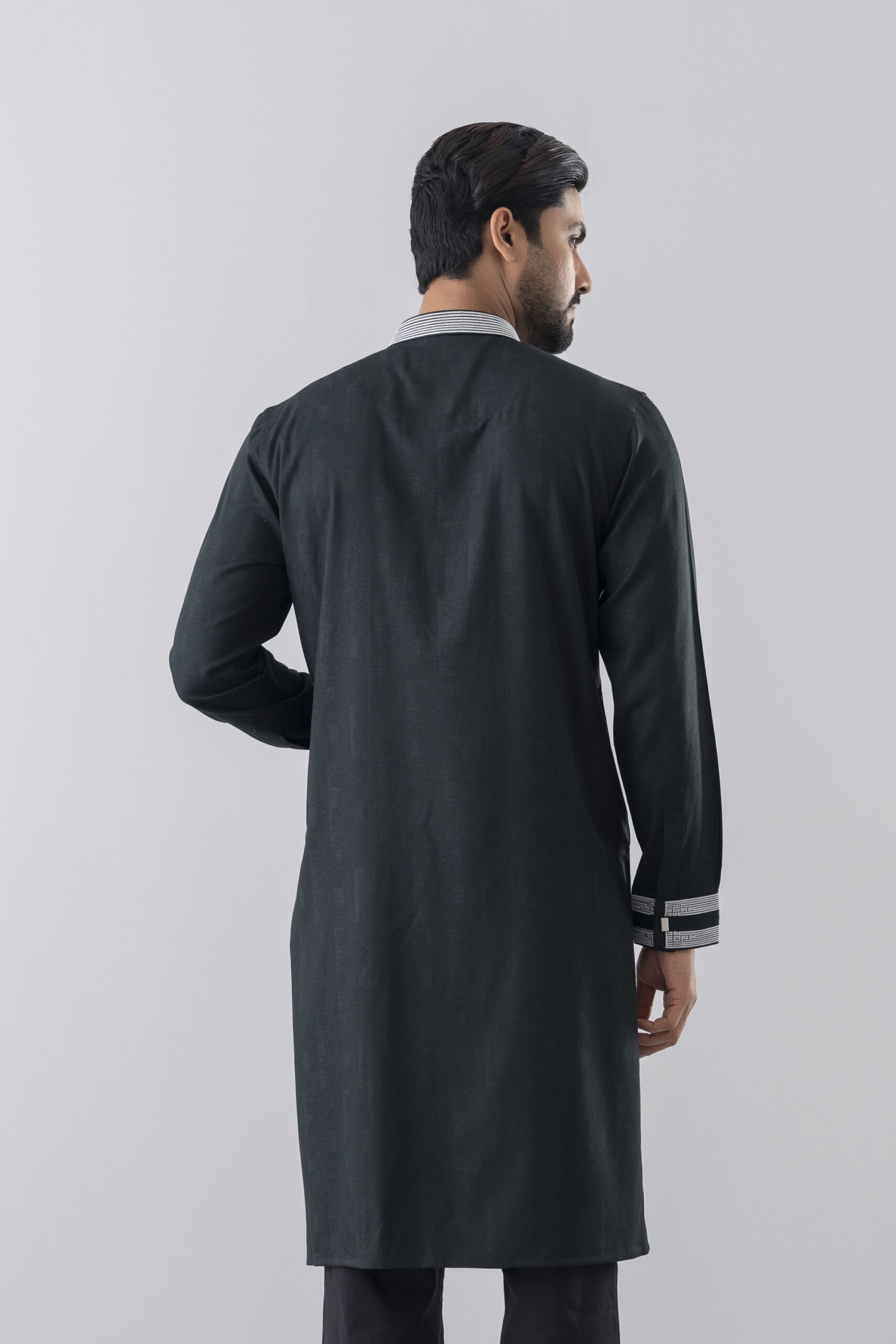 Second image of Emerald Sovereign Panjabi