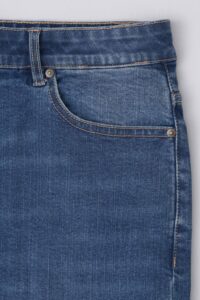 UrbanFlex Classic Blue Jeans pocket1